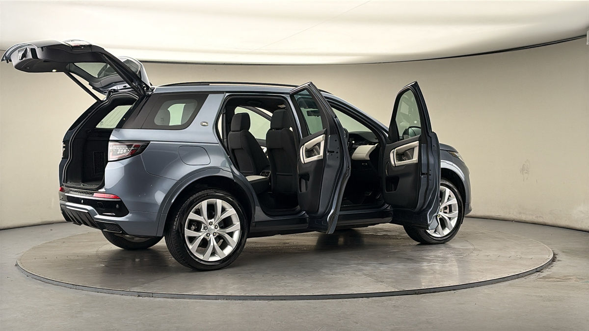 More views of Land Rover Discovery Sport