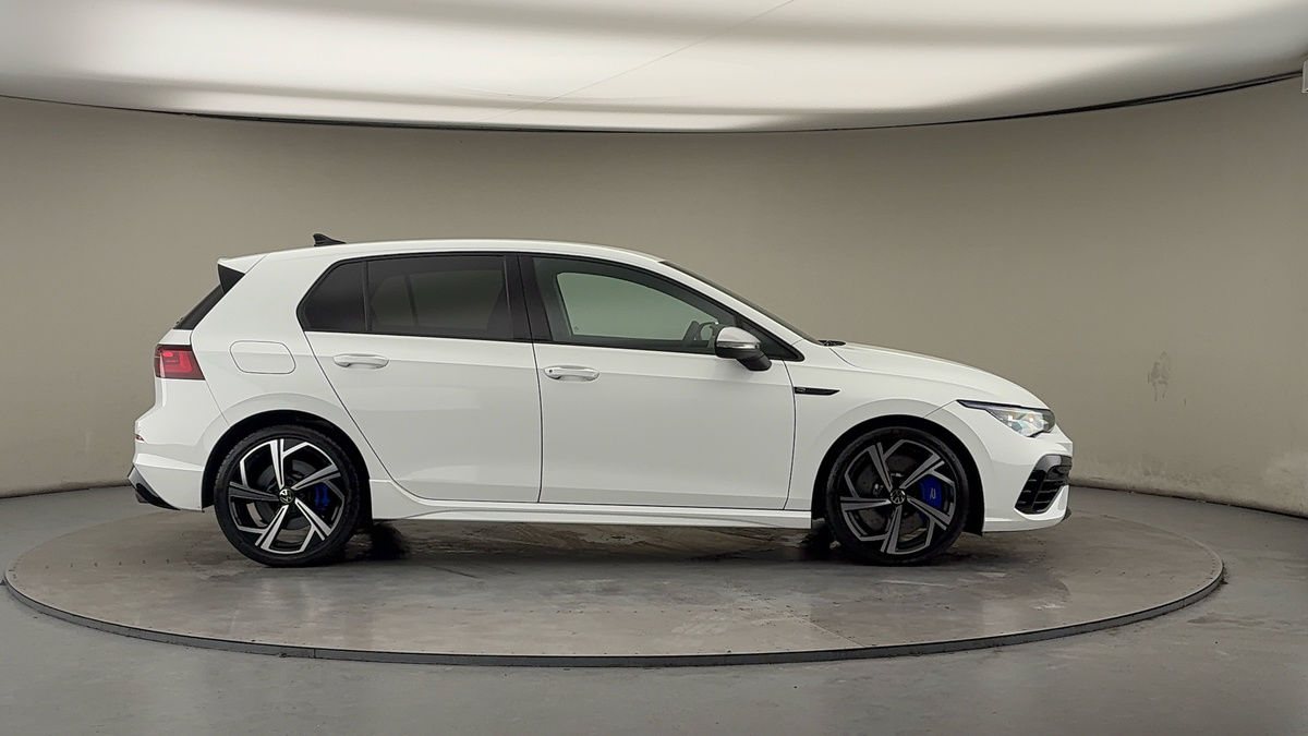 Volkswagen Golf Image 16