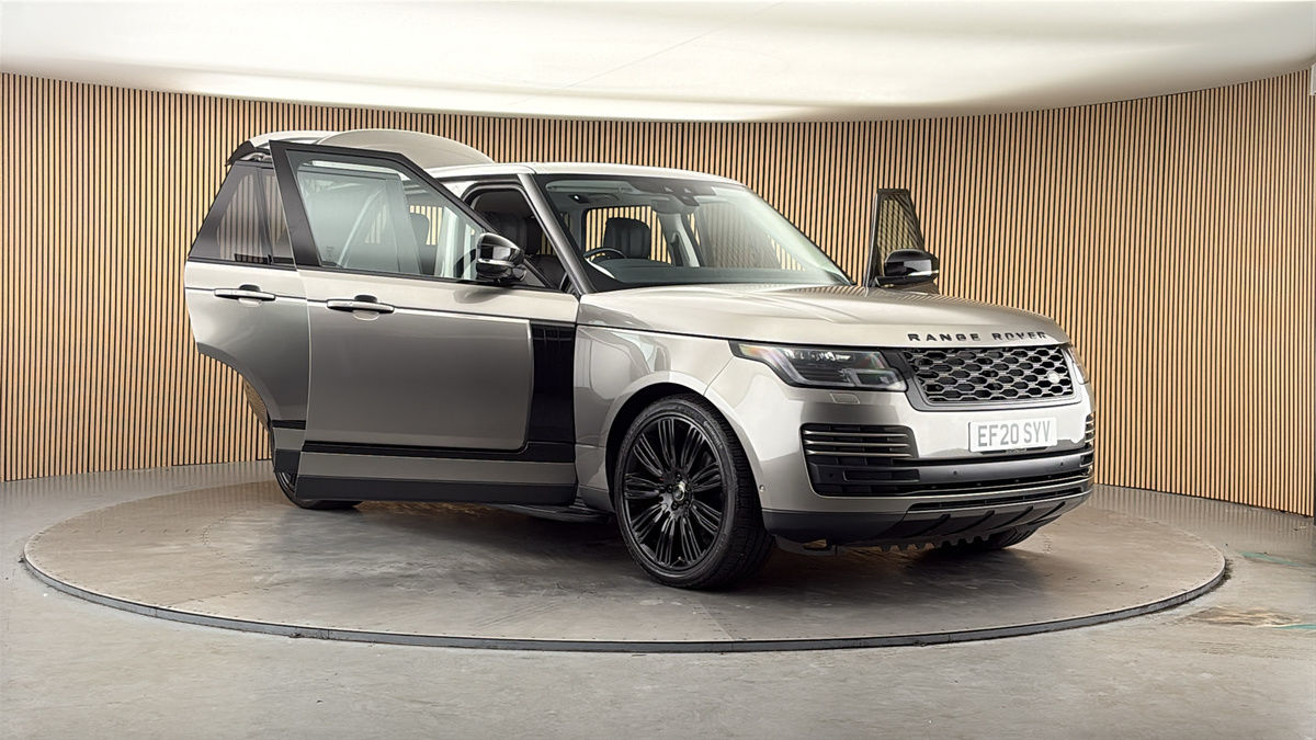 More views of Land Rover Range Rover