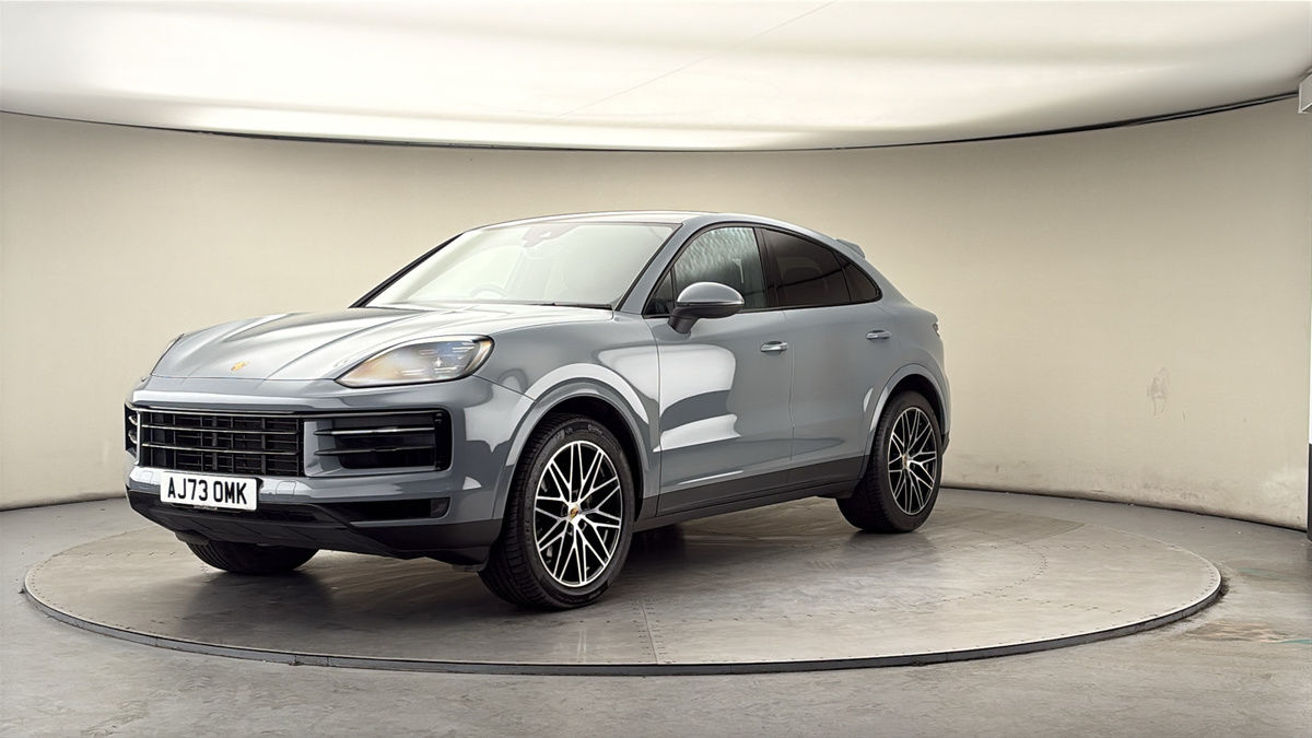 More views of Porsche Cayenne
