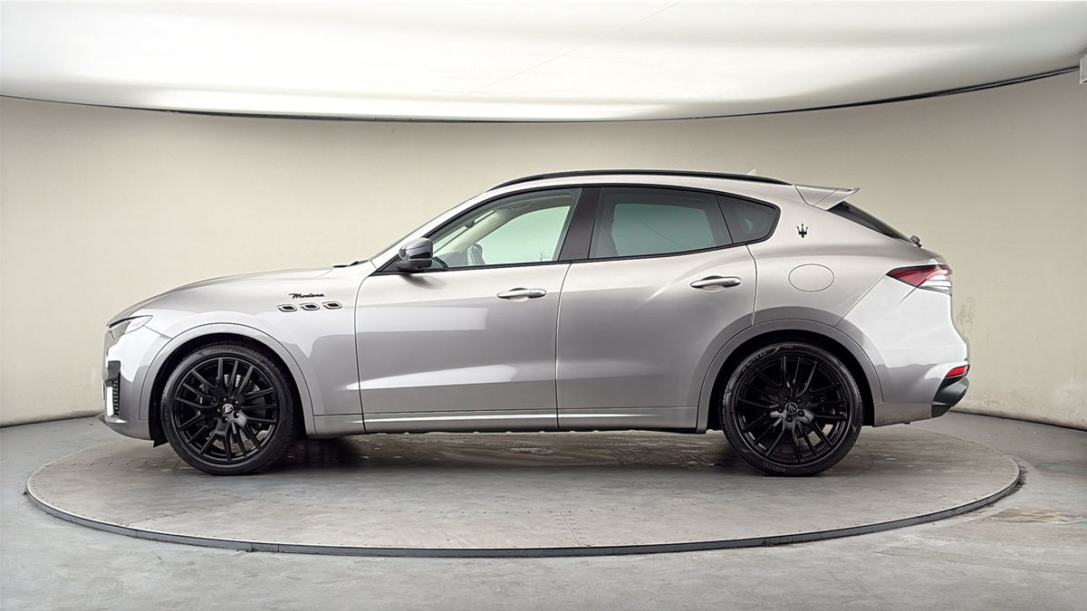 More views of Maserati Levante