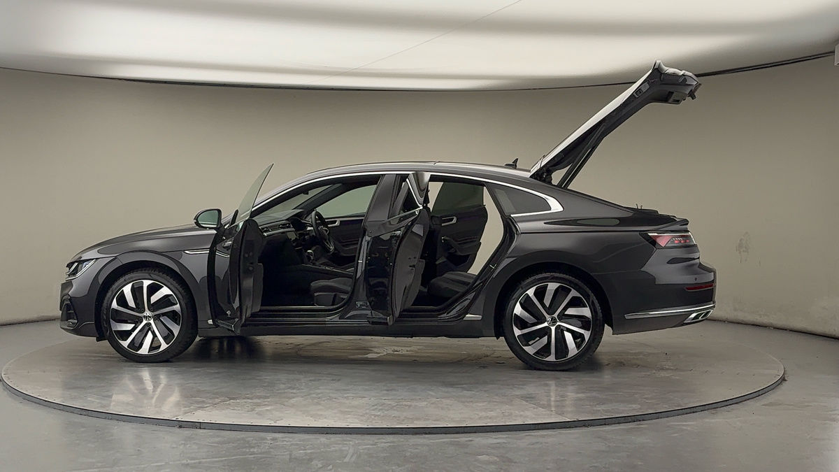 More views of Volkswagen Arteon