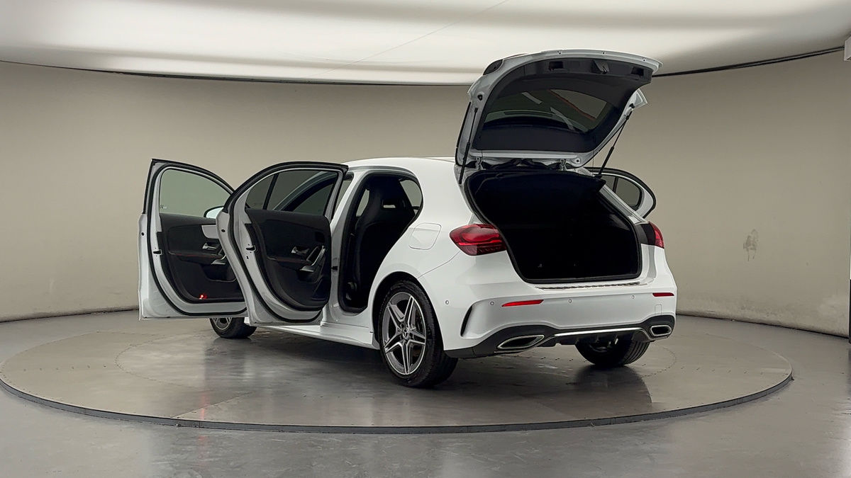 Mercedes-Benz A Class Image 23