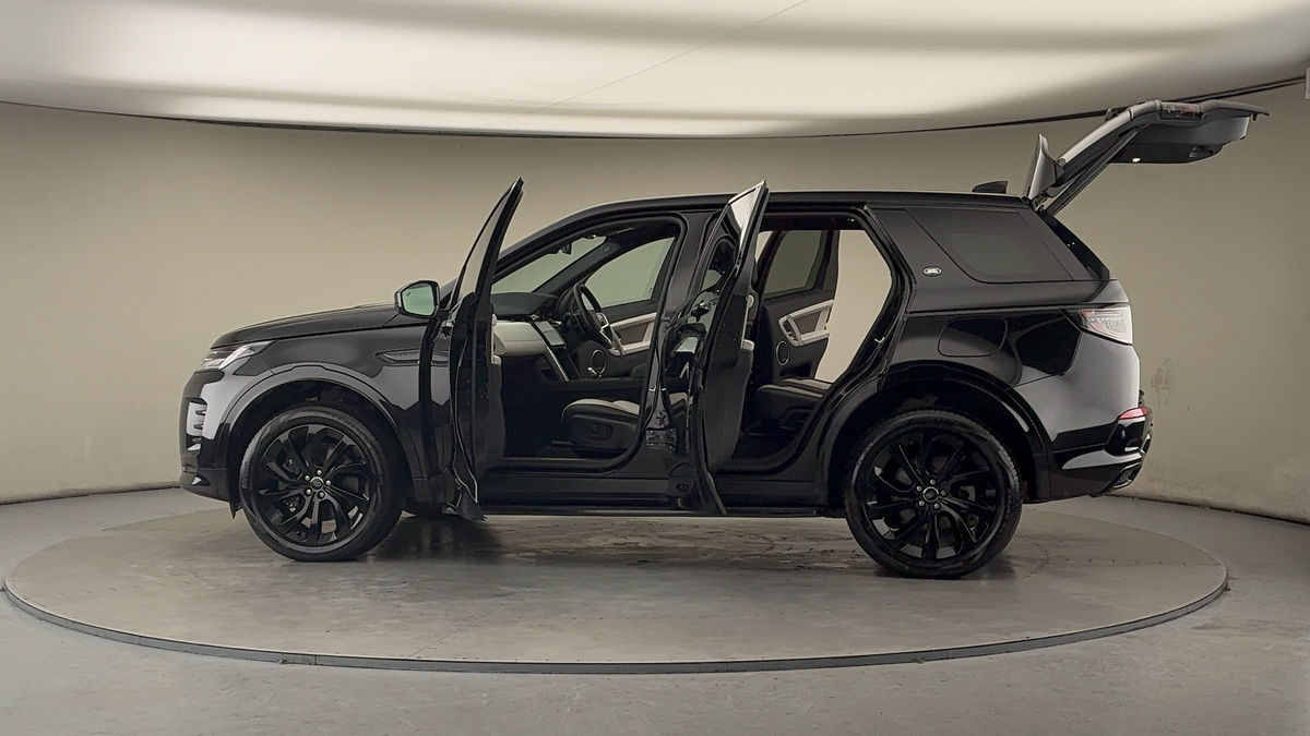 More views of Land Rover Discovery Sport