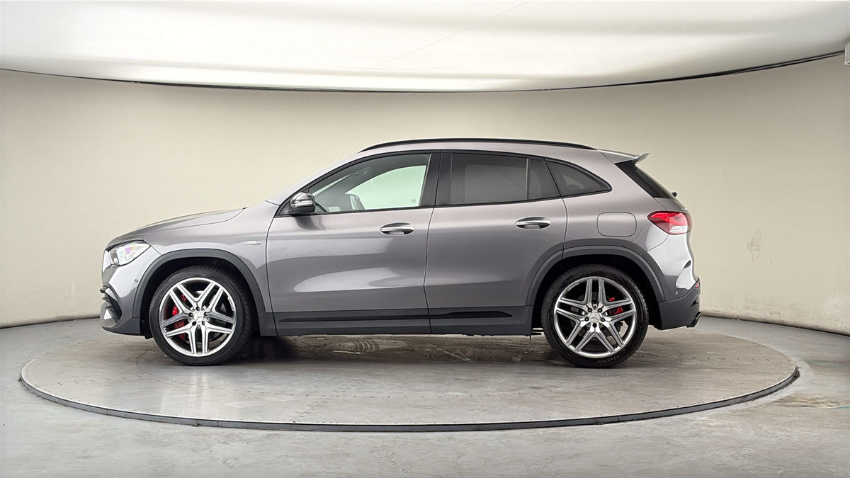 More views of Mercedes-Benz GLA