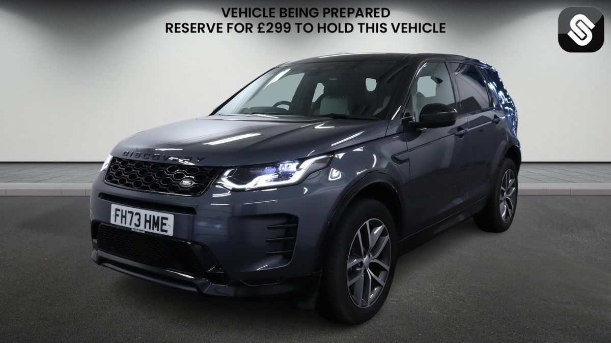 Land Rover Discovery Sport Image 2
