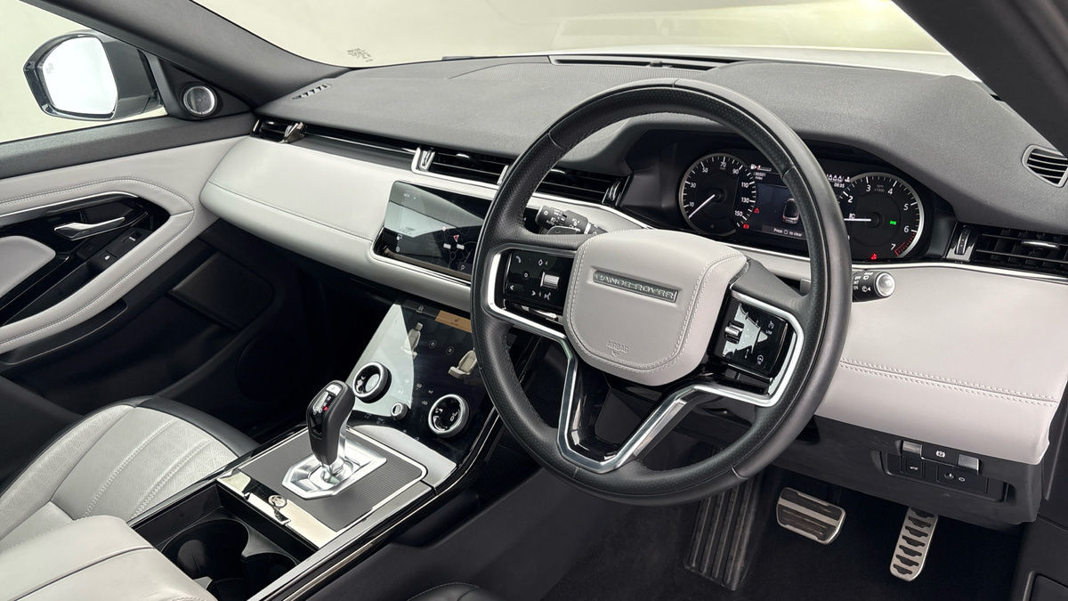 Land Rover Range Rover Evoque Image 5