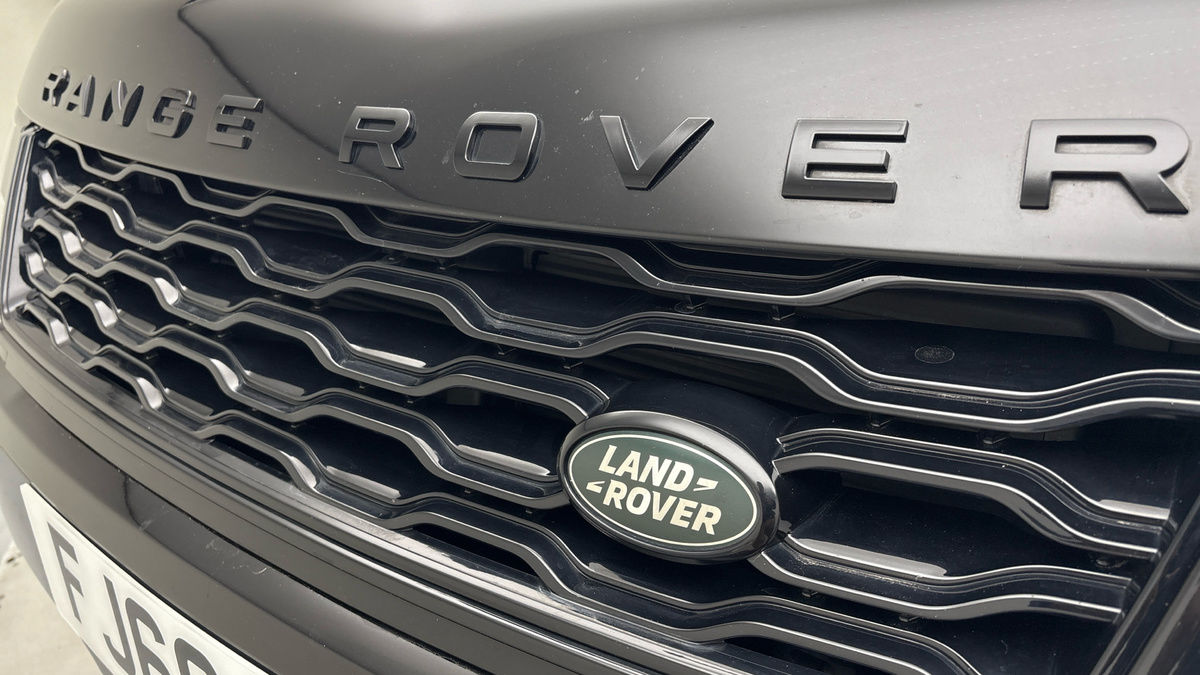 Land Rover Range Rover Sport Image 24