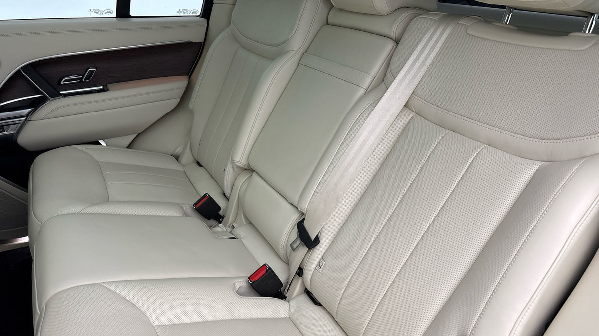 Land Rover Range Rover Image 8