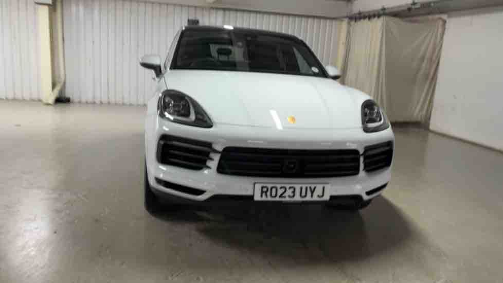 More views of Porsche Cayenne