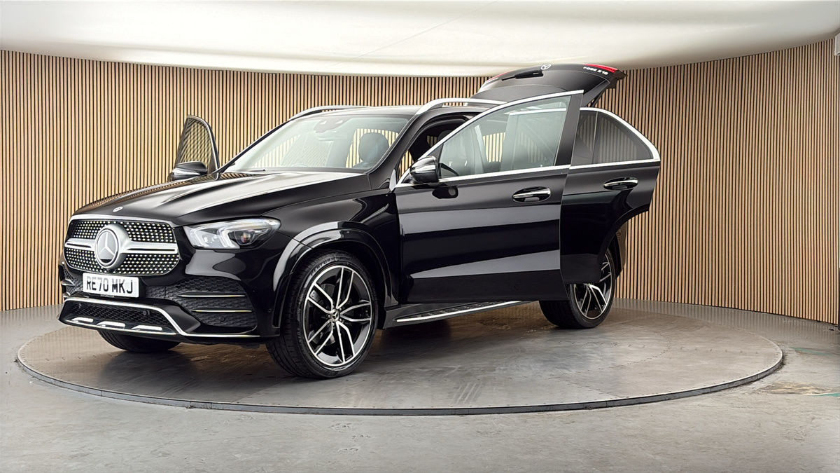 More views of Mercedes-Benz GLE