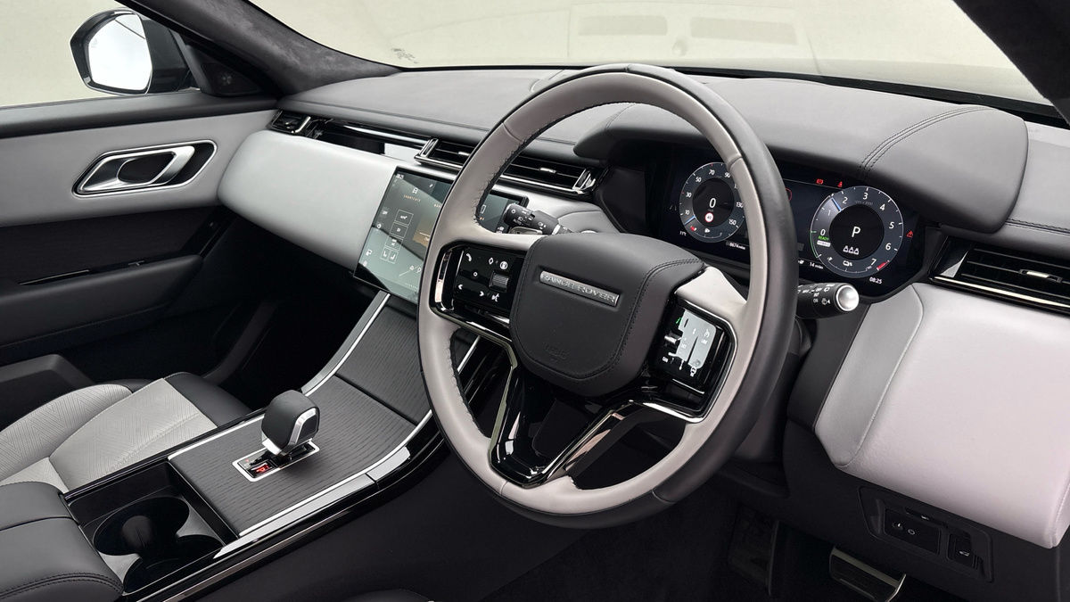 Land Rover Range Rover Velar Image 5