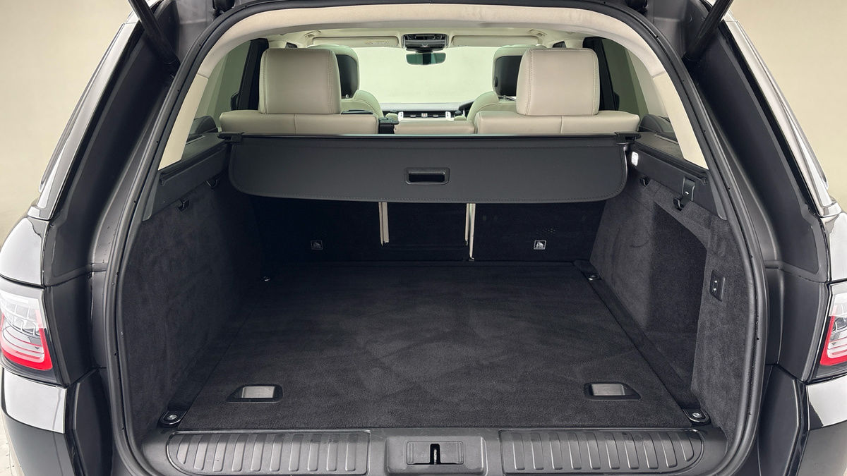 Land Rover Range Rover Sport Image 11