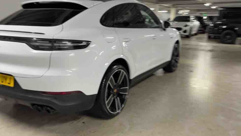 More views of Porsche Cayenne