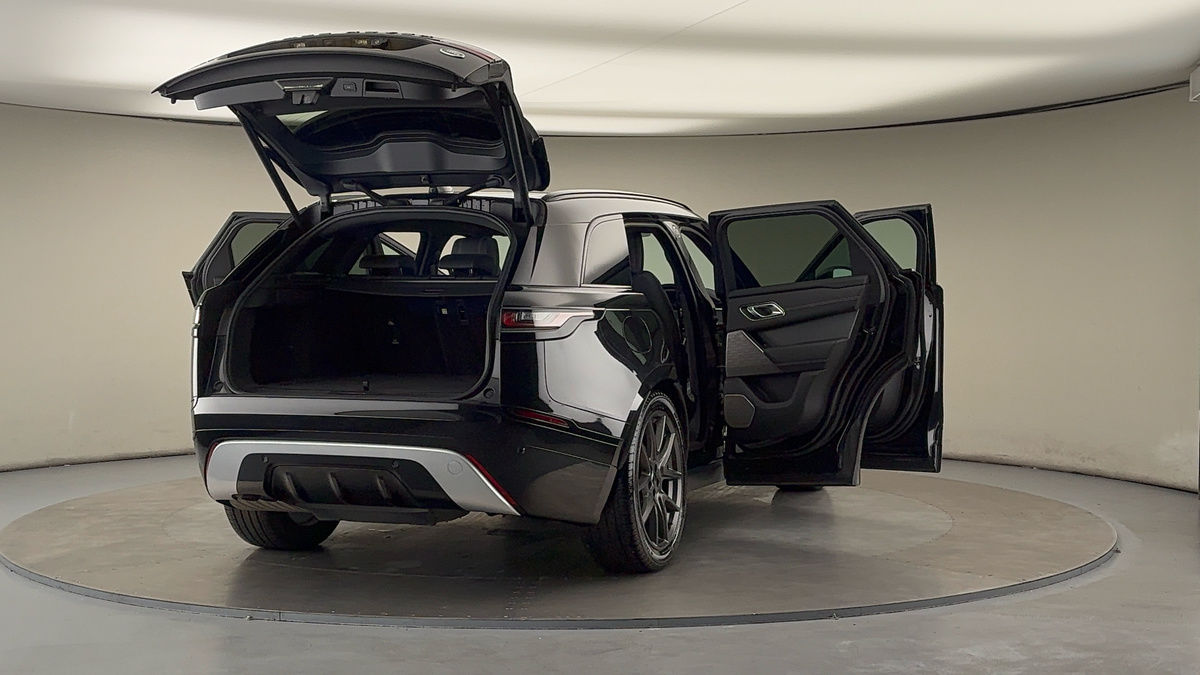 More views of Land Rover Range Rover Velar