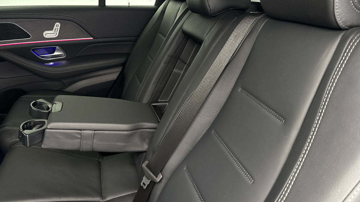 Mercedes-Benz GLE Image 9