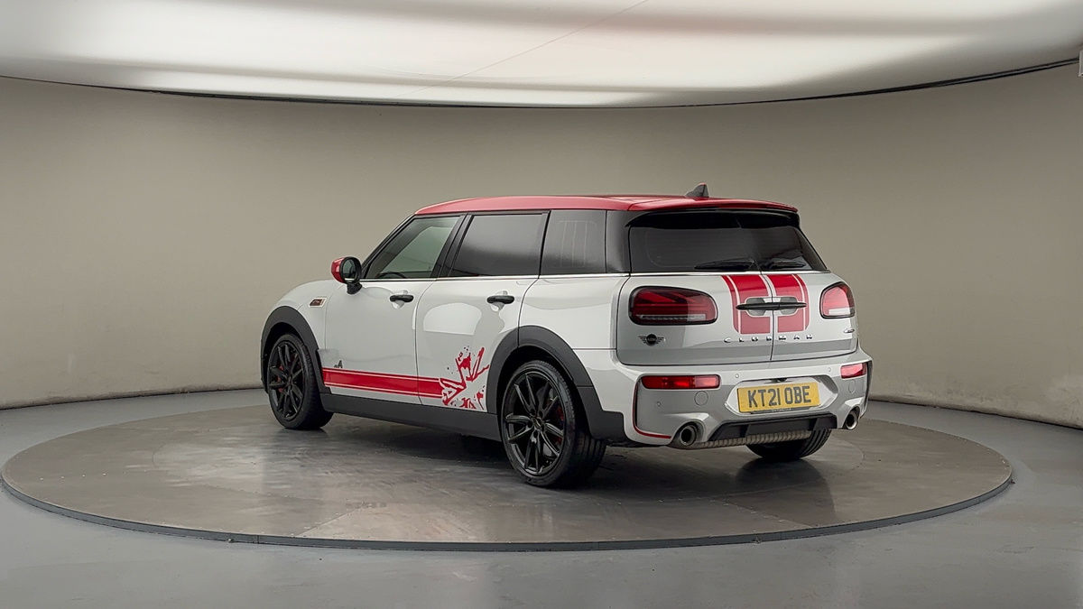 MINI Clubman Image 2