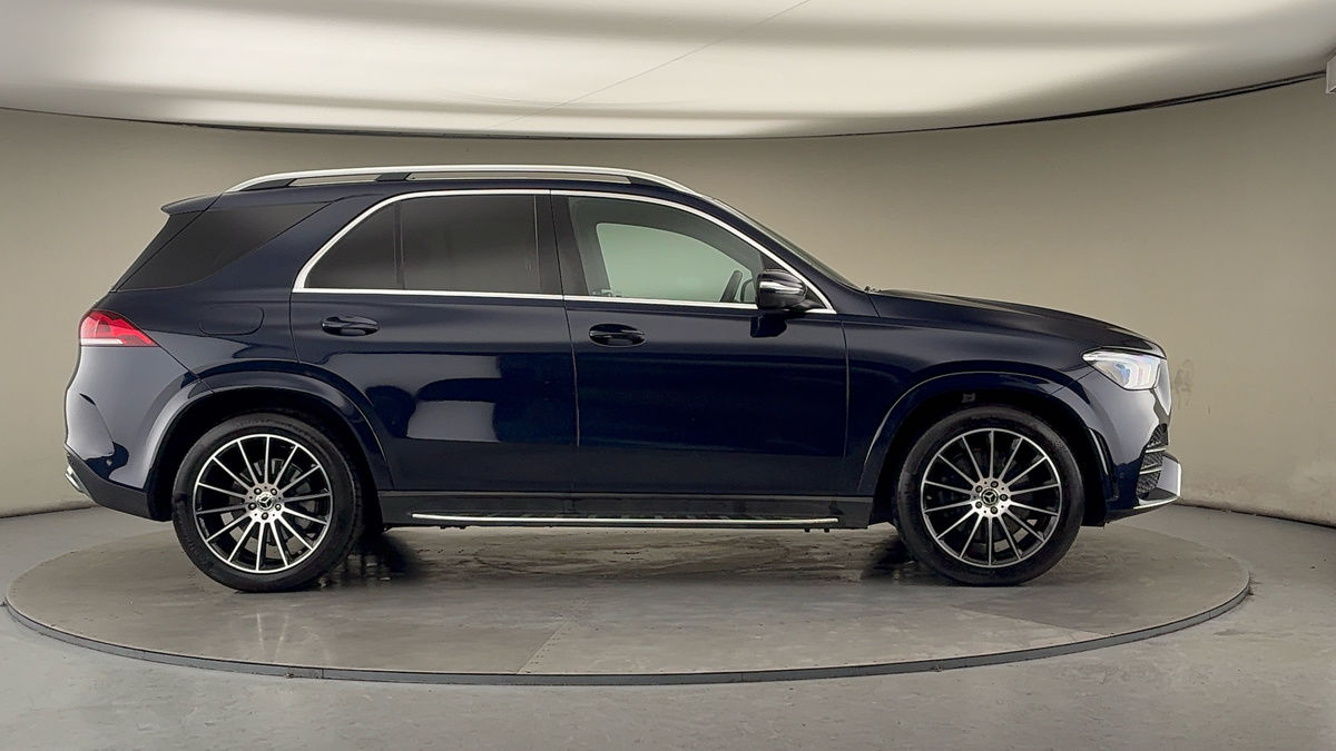 Mercedes-Benz GLE Image 16