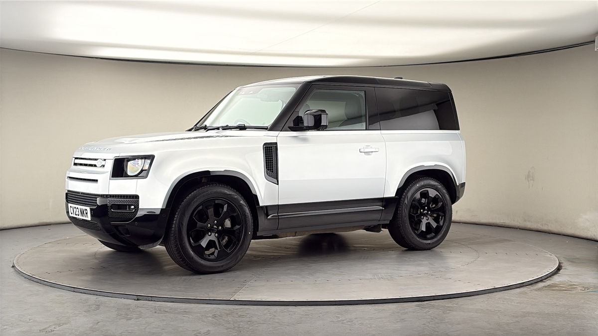 More views of Land Rover Defender 90