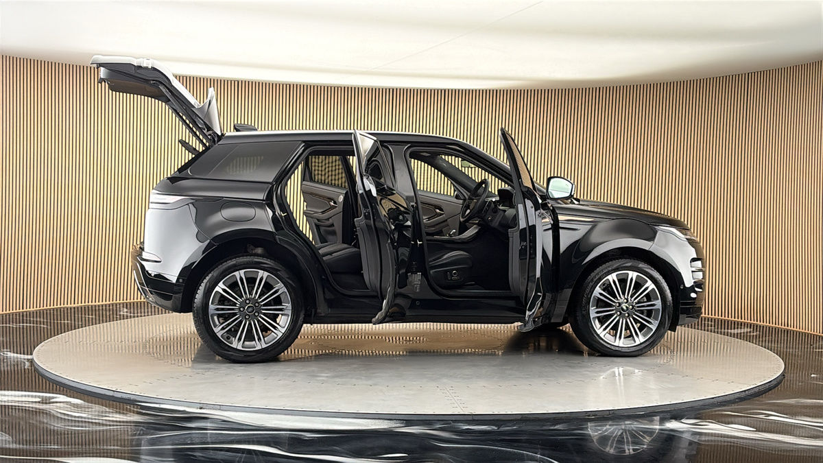 More views of Land Rover Range Rover Evoque