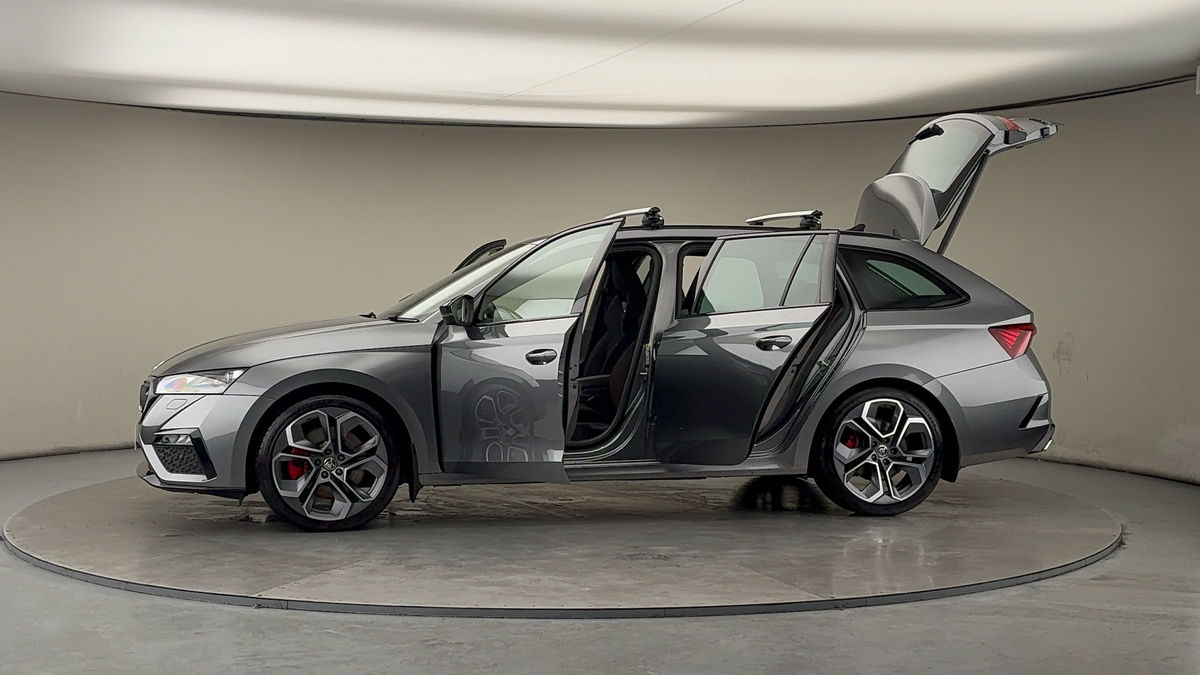 More views of Skoda Octavia