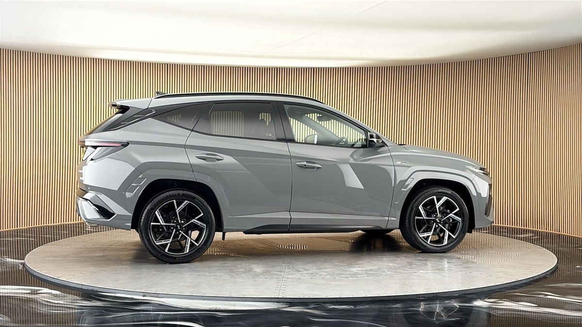 More views of Hyundai TUCSON