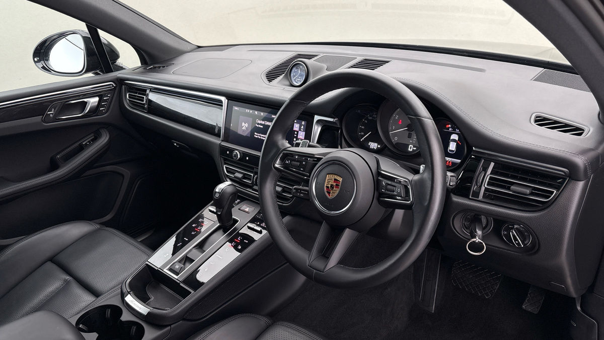 Porsche Macan Image 5