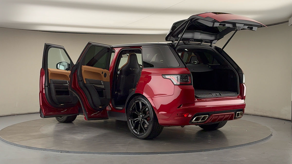 More views of Land Rover Range Rover Sport