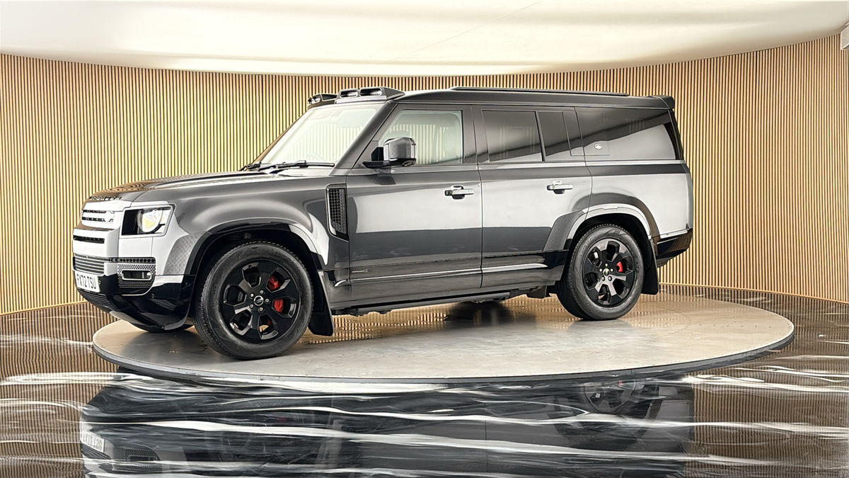 More views of Land Rover Defender 130