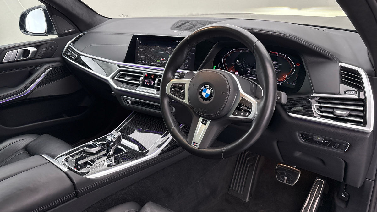 BMW X7 Image 5
