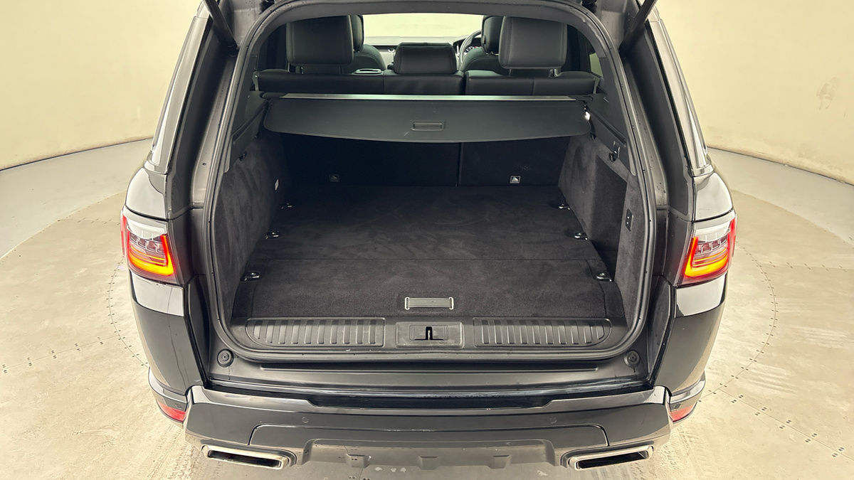Land Rover Range Rover Sport Image 11