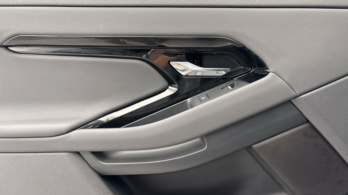 Land Rover Range Rover Evoque Image 19