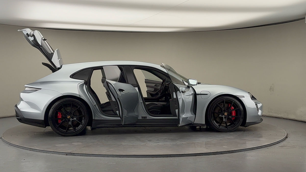 More views of Porsche Taycan