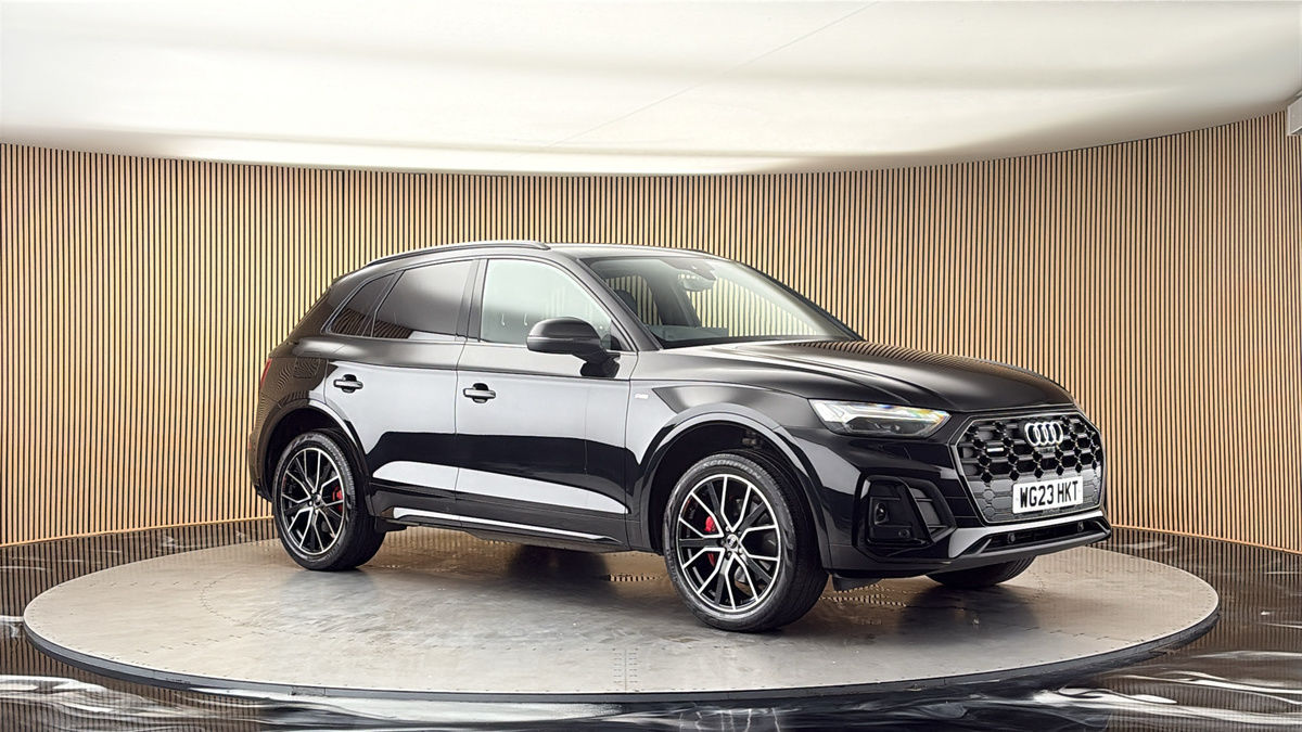 More views of Audi Q5