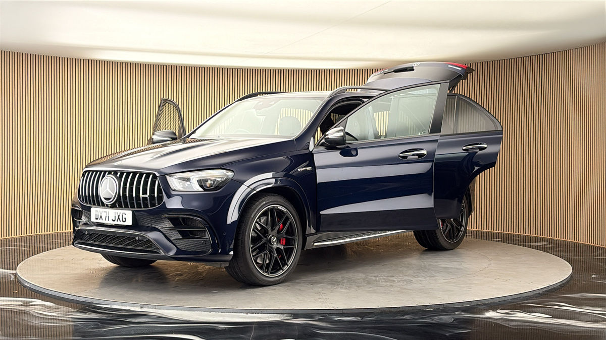 More views of Mercedes-Benz GLE