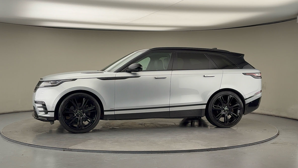 More views of Land Rover Range Rover Velar