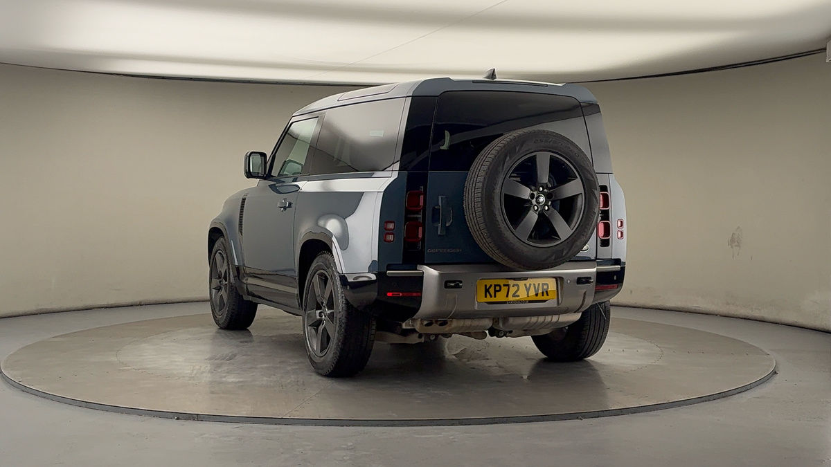 More views of Land Rover Defender 90