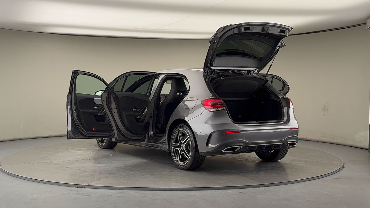 Mercedes-Benz A Class Image 23