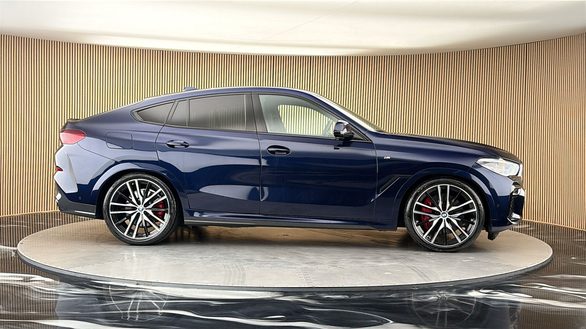 More views of BMW X6