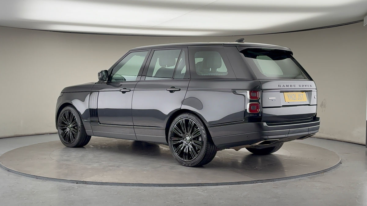 More views of Land Rover Range Rover