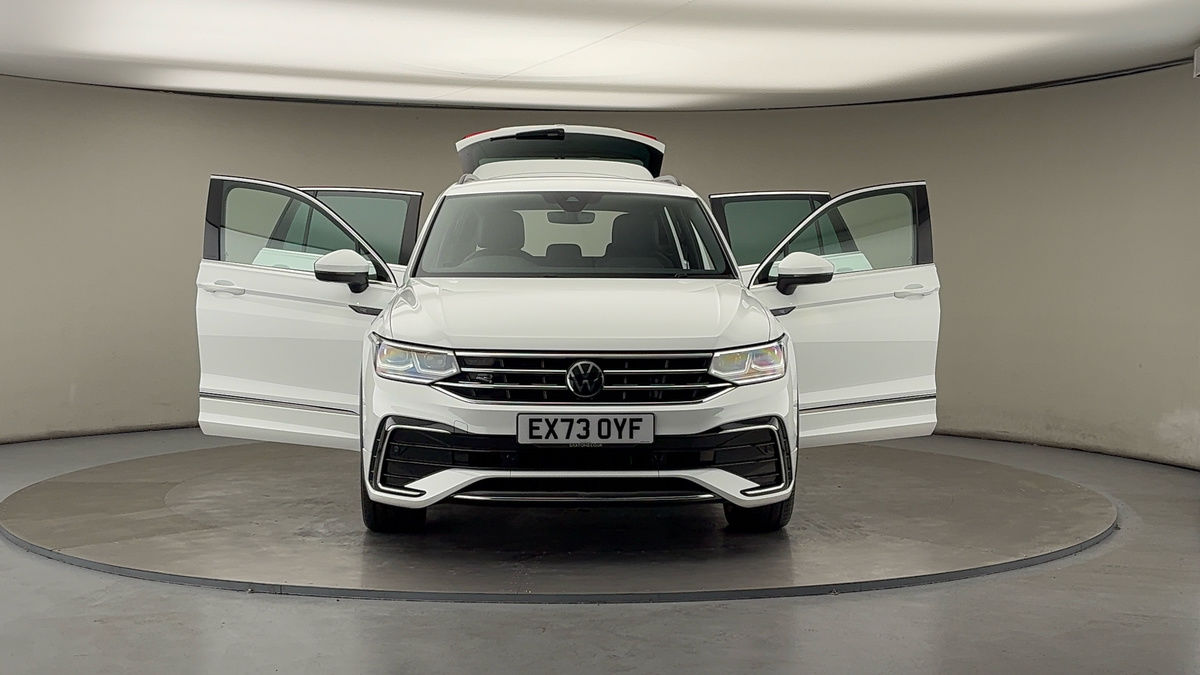 More views of Volkswagen Tiguan