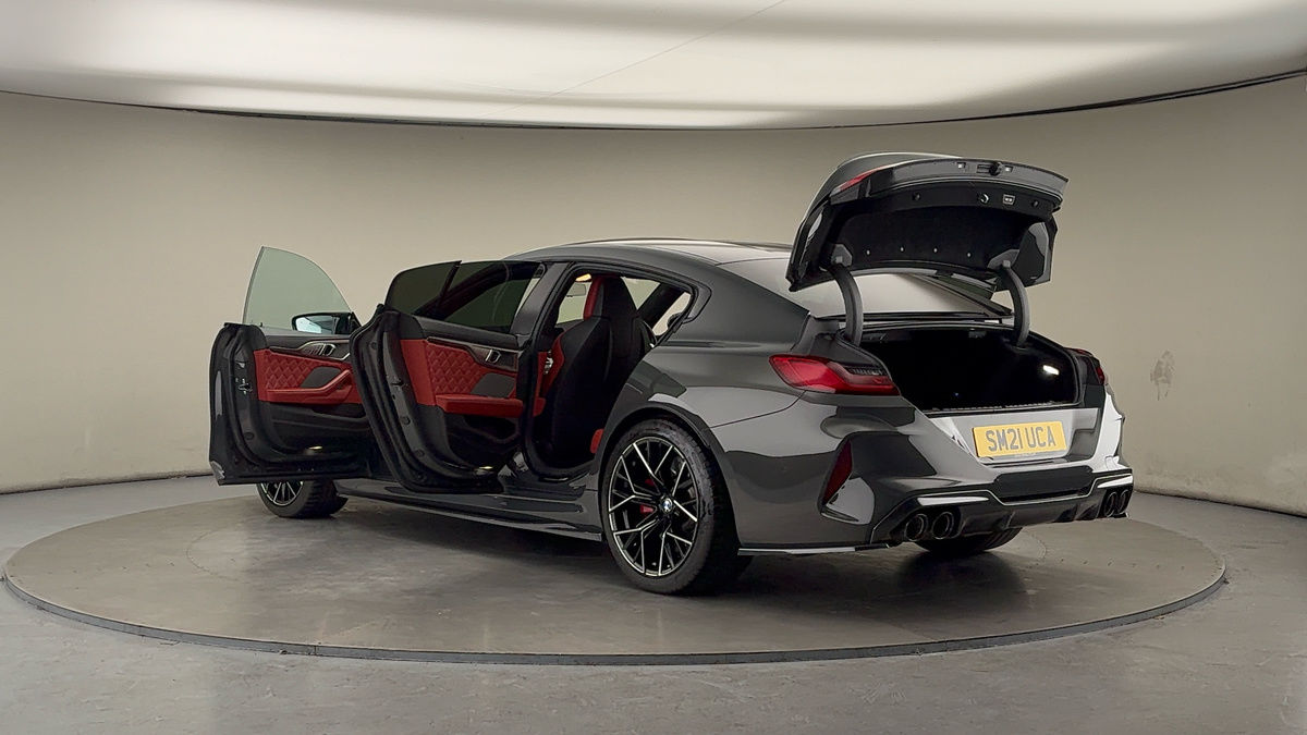 More views of BMW M8