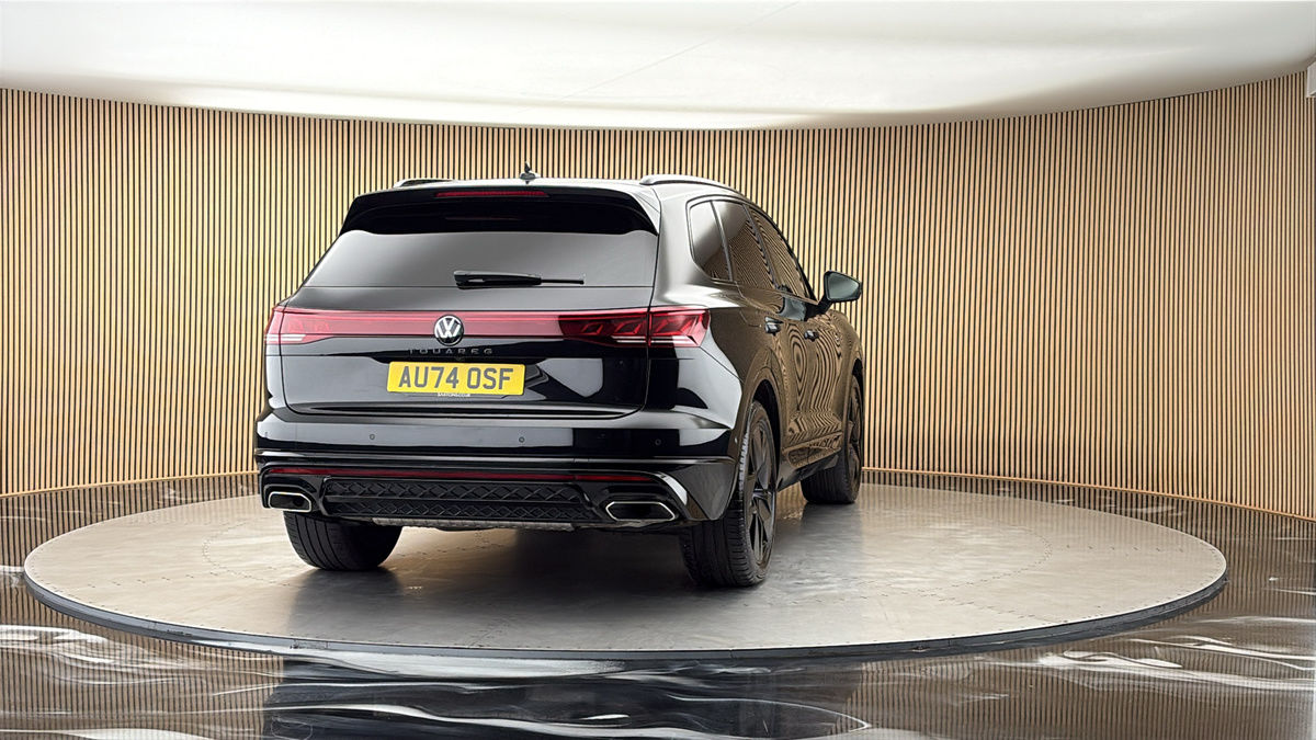 More views of Volkswagen Touareg
