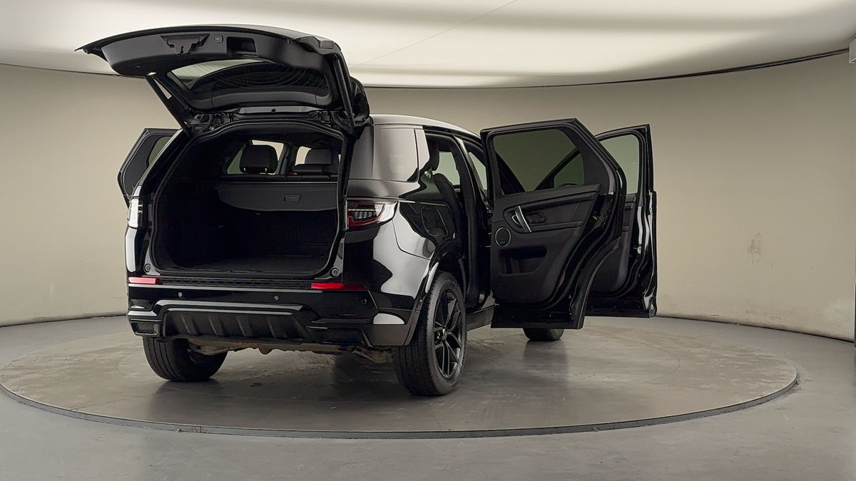 More views of Land Rover Discovery Sport