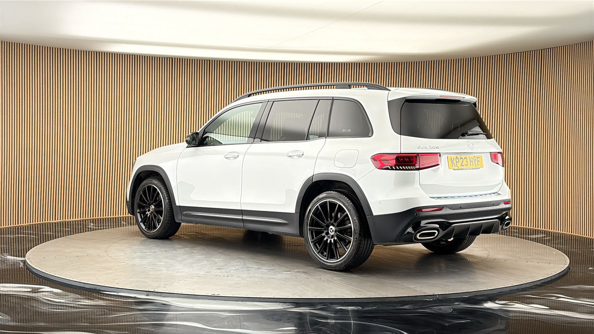 More views of Mercedes-Benz GLB
