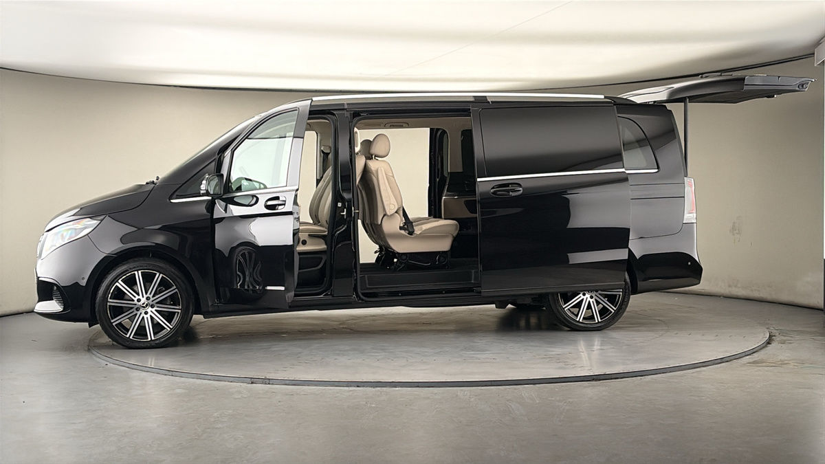 More views of Mercedes-Benz V Class