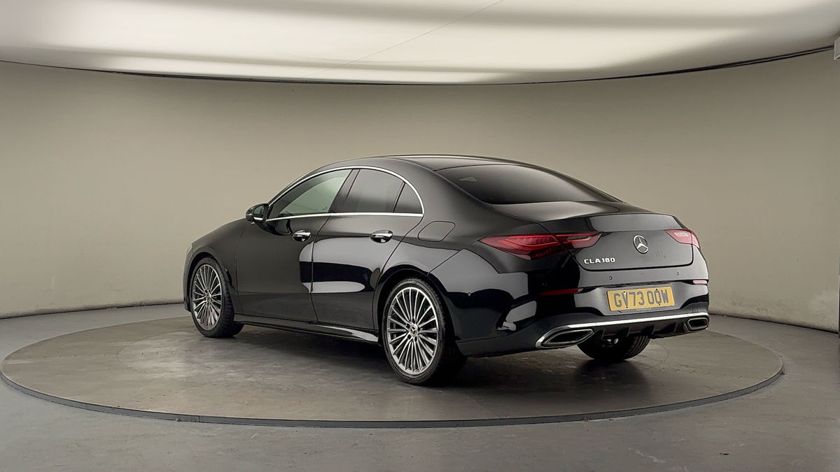 Mercedes-Benz CLA Image 2