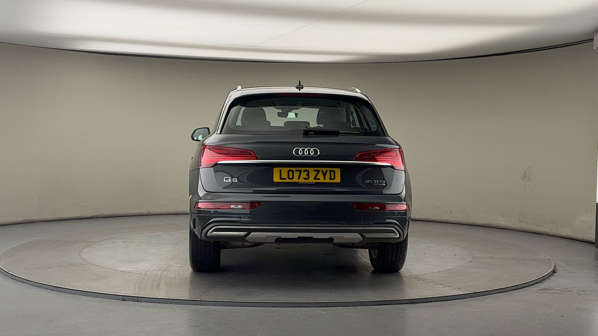 More views of Audi Q5