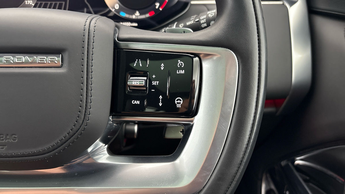 Land Rover Range Rover Image 14