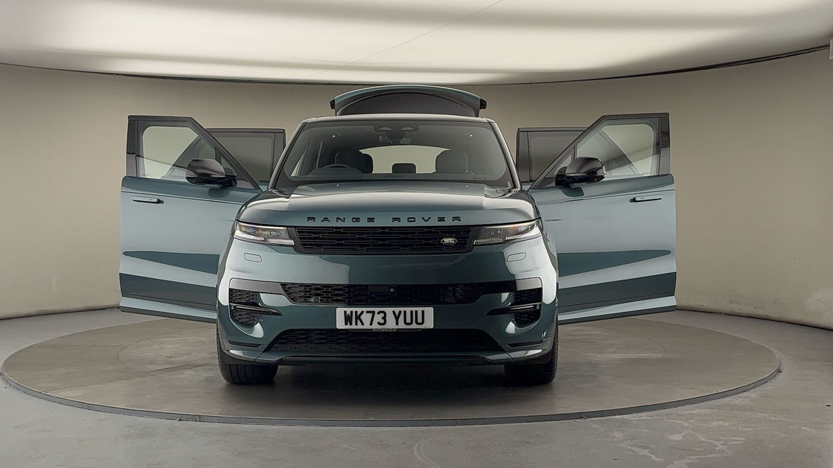 More views of Land Rover Range Rover Sport